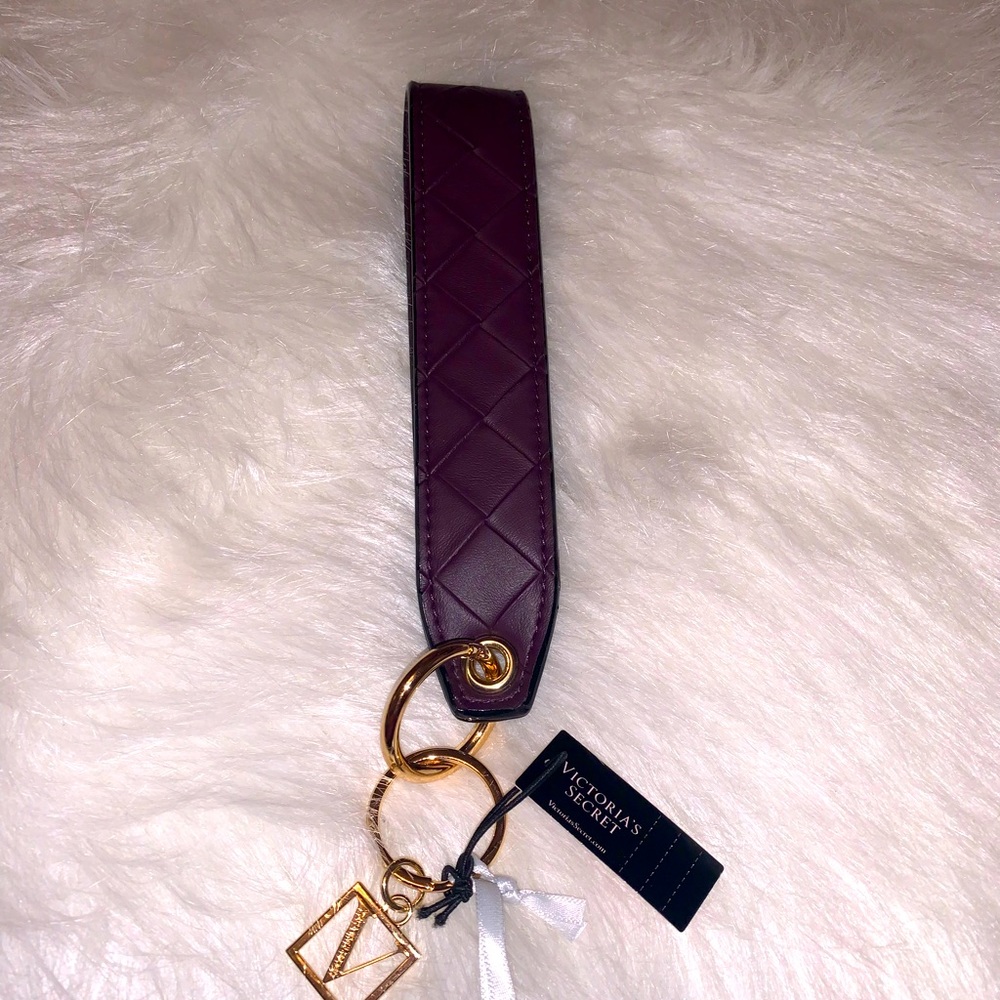 victoria secret keychain strap